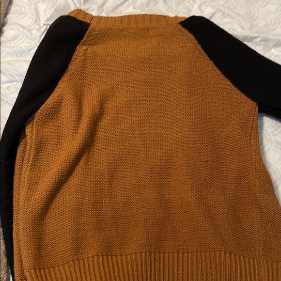 Brown and black cardigan - Picture 3 of 3